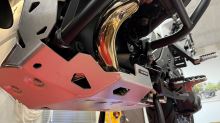 Kryt motoru SW-Motech, BMW R1300 GS (1)