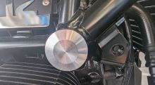 Záslepka rámu BMW R12, R12 NineT, R12 G/S, stříbrná