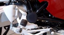 Záslepka rámu velká BMW R1200 R, S, ST, R12 NineT, pravá (2)