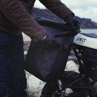 Boční taška Unitgarage Khali s nosičem, BMW R1200 LC. R1250 GS/Adventure, levá (8)