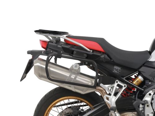 Montážní sada 4P systém SHAD W0FS824P BMW F750GS, F800GS, F850GS/A, F900GSA